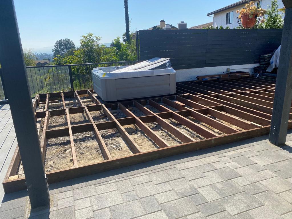 deck replacement in Covington